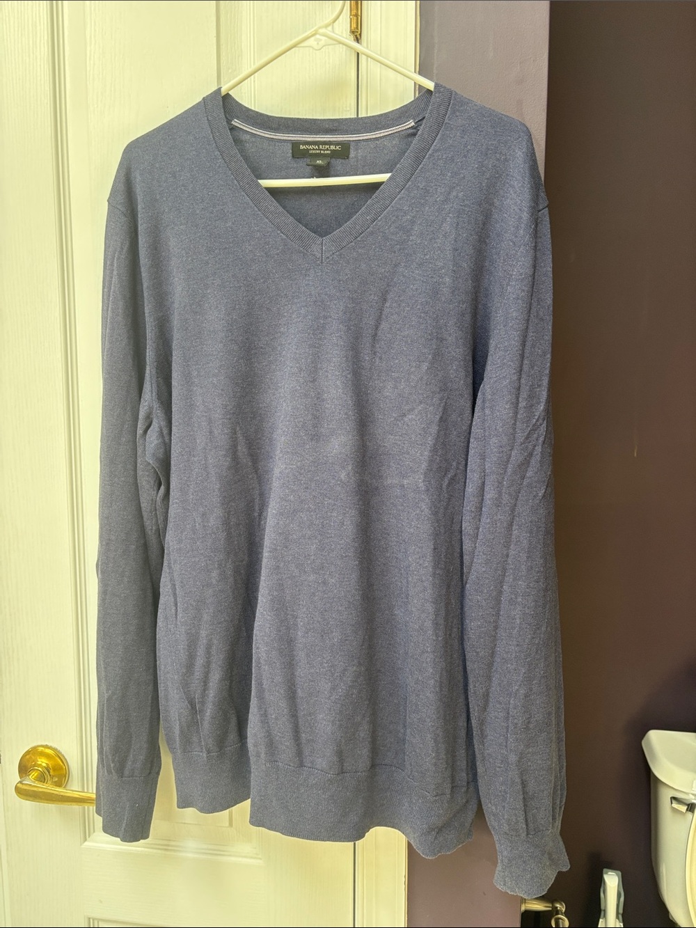 Banana Republic Men's V-Neck Sweater - Slate Blue